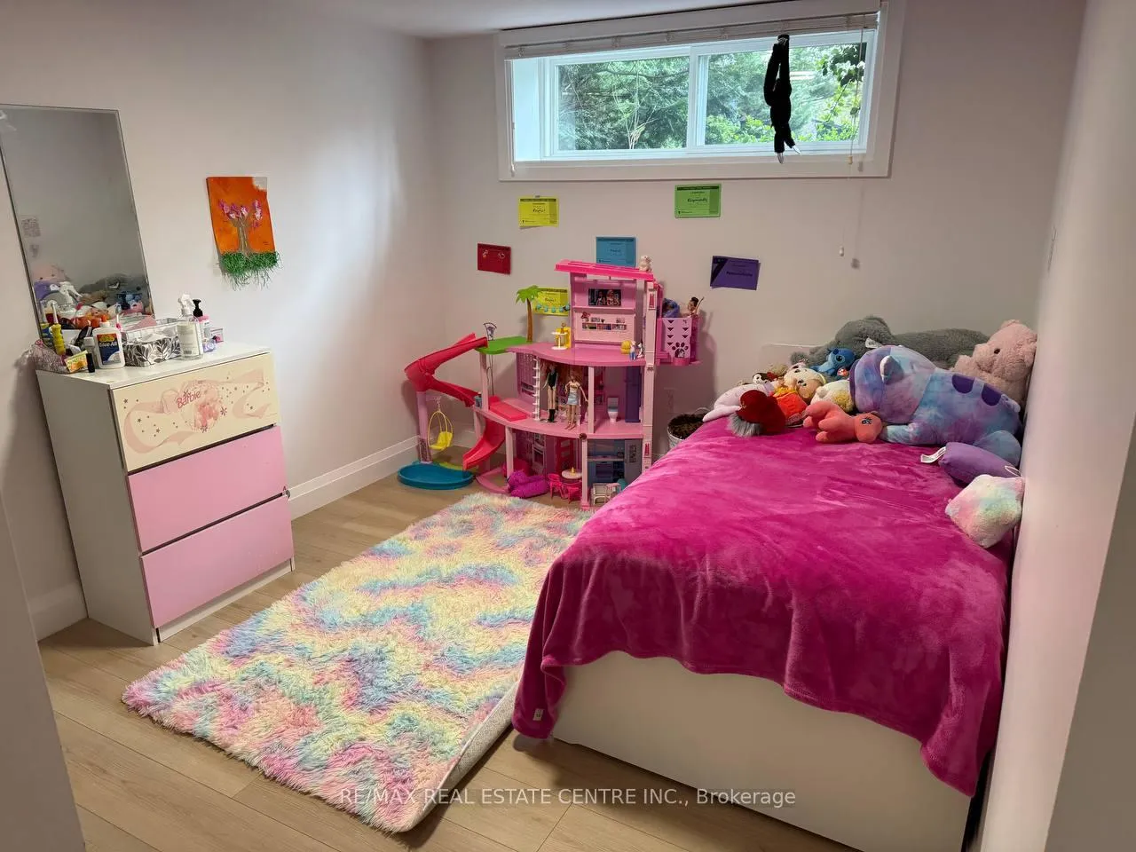 Photo 10 of Unit Lower, 171 Manitou Way, Hamilton, Ancaster — HOMEH