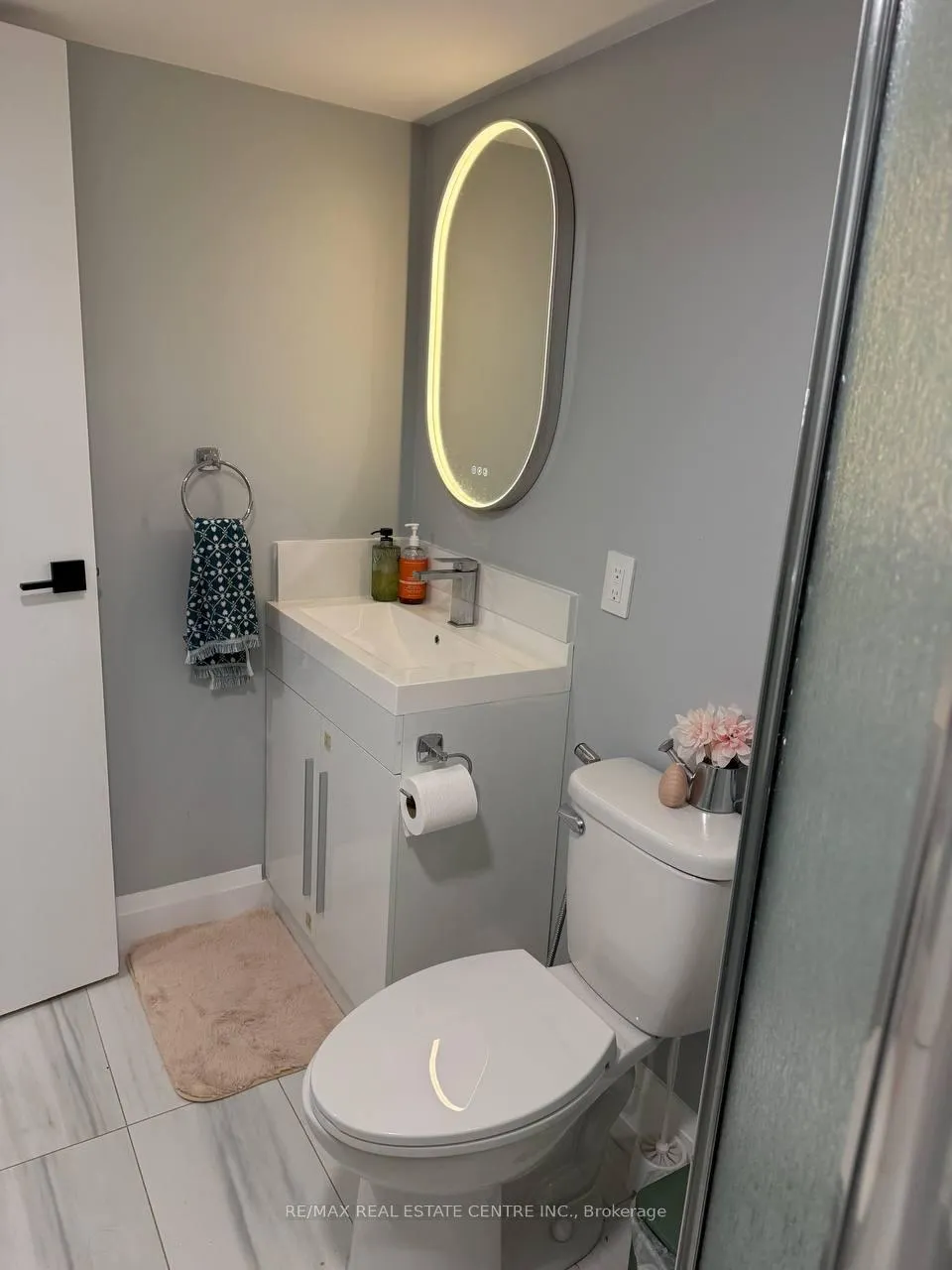 Photo 14 of Unit Lower, 171 Manitou Way, Hamilton, Ancaster — HOMEH