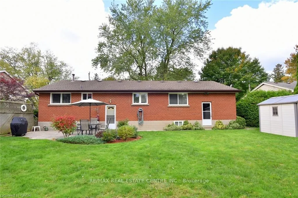 Photo 15 of Unit Lower, 171 Manitou Way, Hamilton, Ancaster — HOMEH