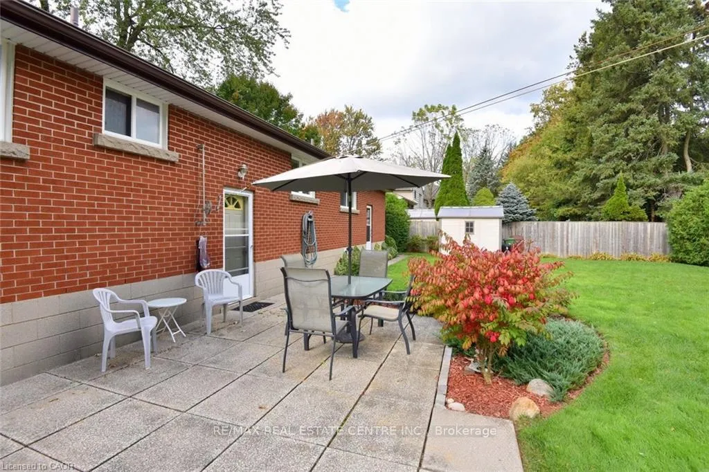 Photo 16 of Unit Lower, 171 Manitou Way, Hamilton, Ancaster — HOMEH