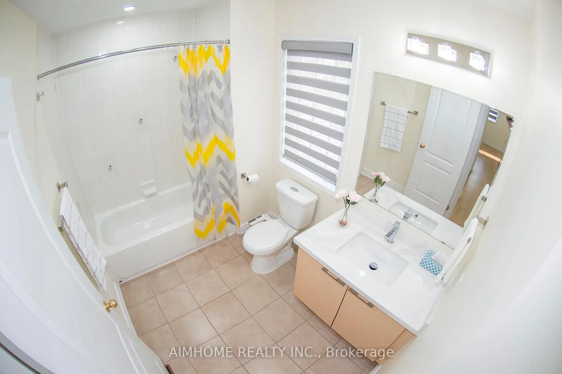 Photo 12 of 118 Emery Hill Boulevard, Markham, Berczy — HOMEH