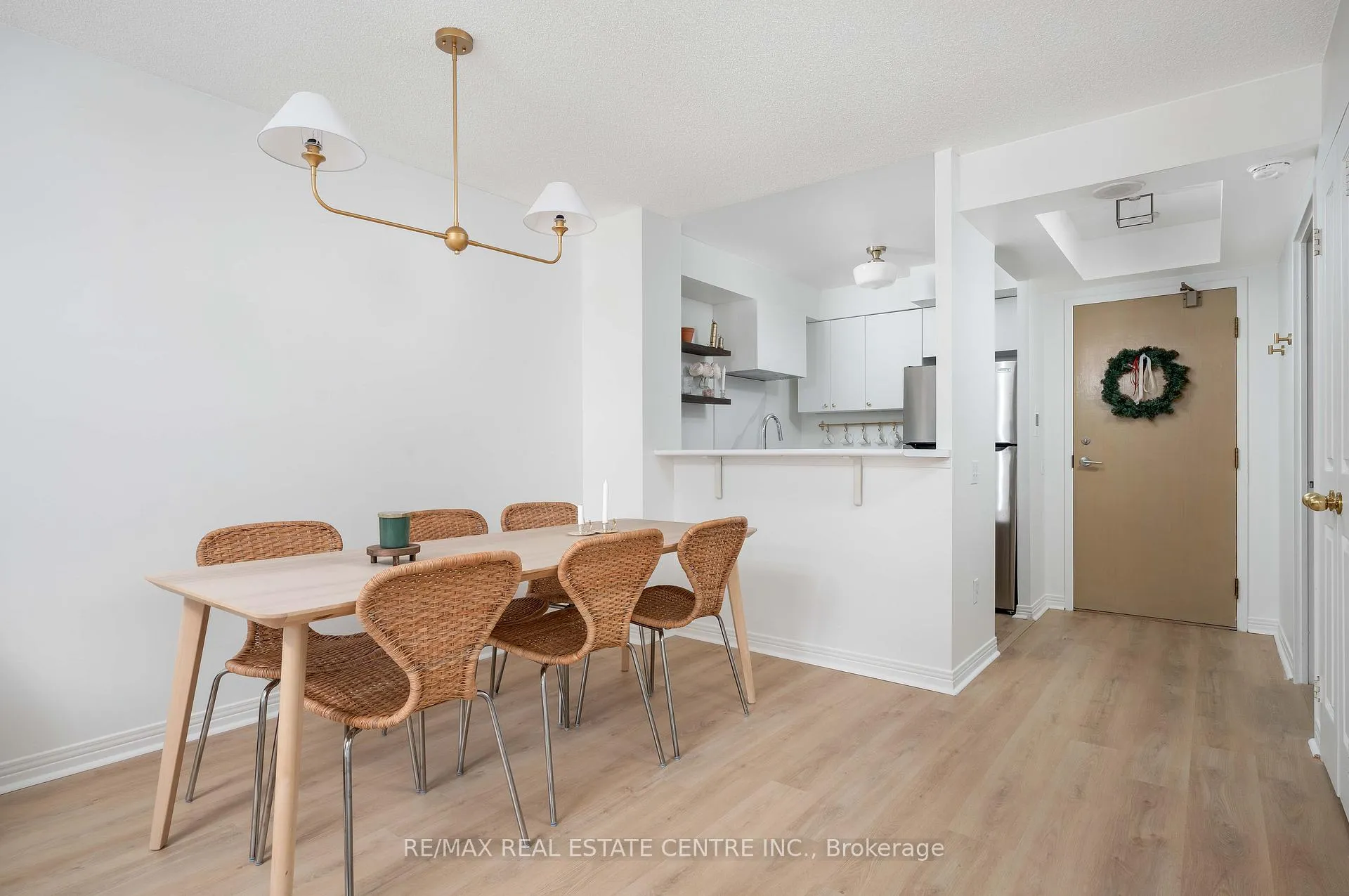 Photo 5 of Unit 616, 942 Yonge Street, Toronto, The Annex — HOMEH