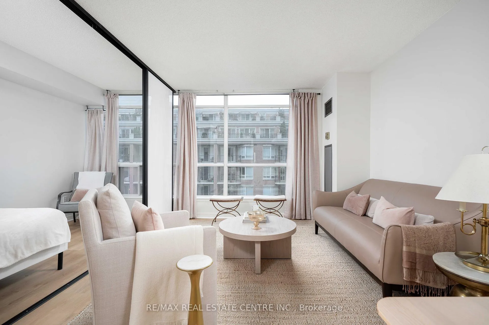 Photo 9 of Unit 616, 942 Yonge Street, Toronto, The Annex — HOMEH