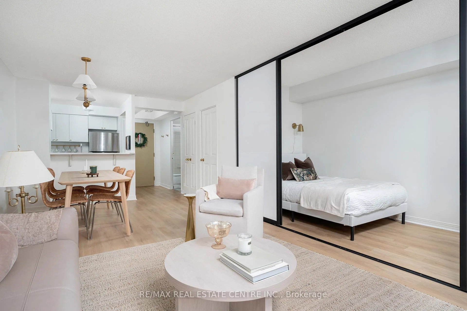 Photo 10 of Unit 616, 942 Yonge Street, Toronto, The Annex — HOMEH