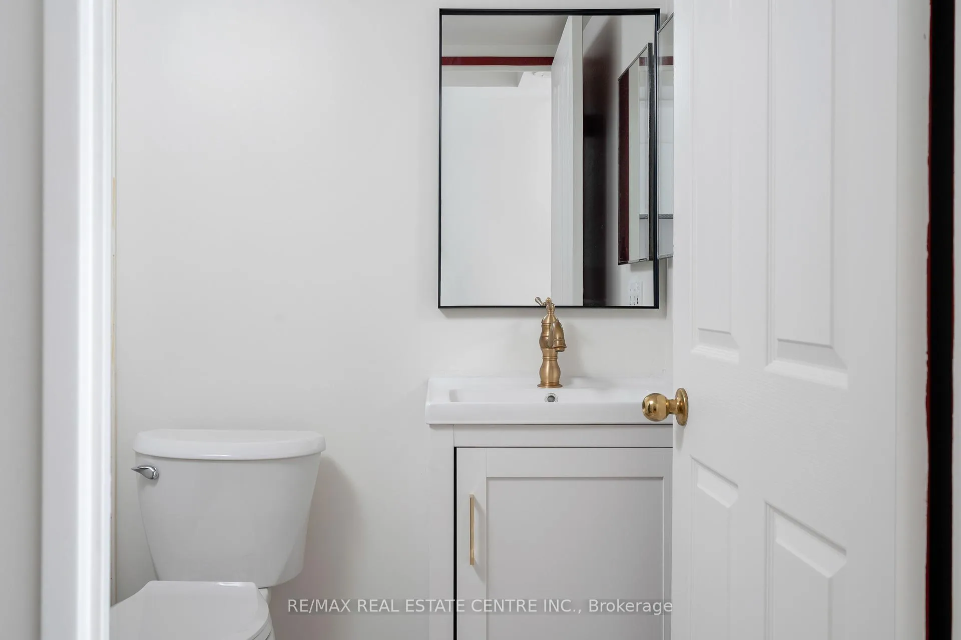 Photo 25 of Unit 616, 942 Yonge Street, Toronto, The Annex — HOMEH