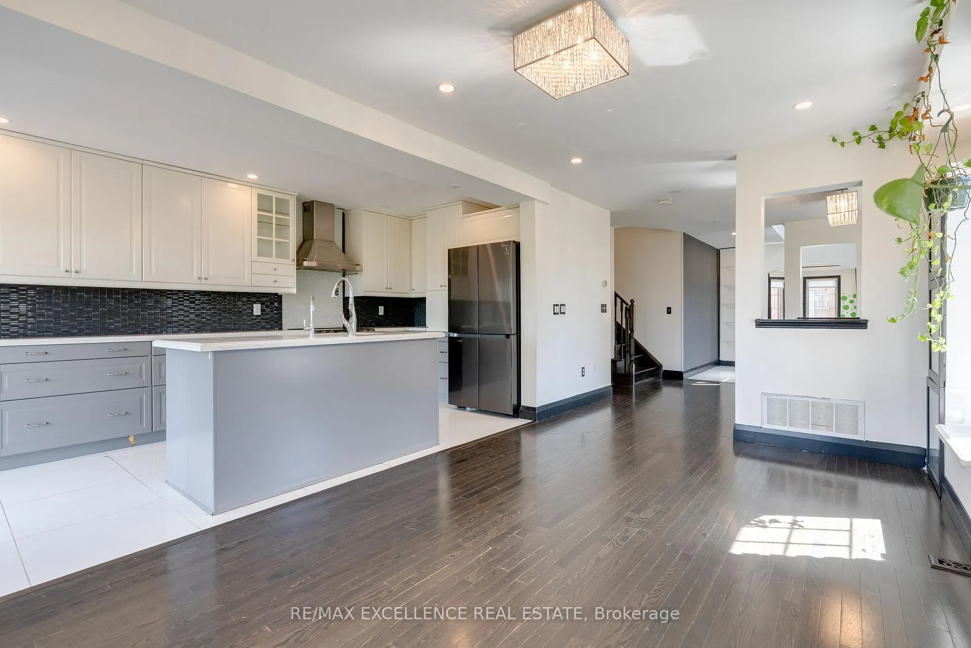 Photo 16 of 18 Davenhill Road, Brampton, Bram East — HOMEH
