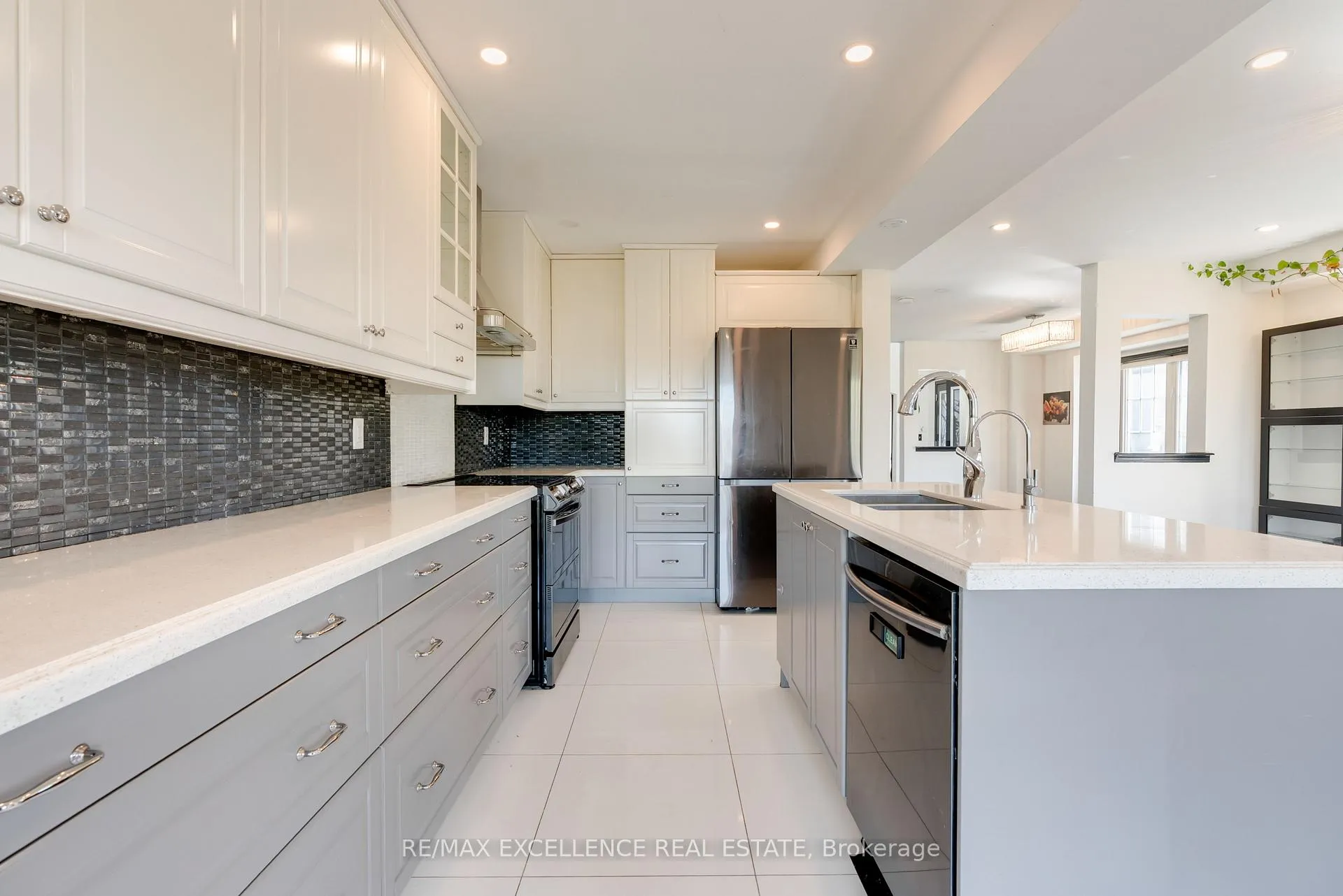 Photo 20 of 18 Davenhill Road, Brampton, Bram East — HOMEH