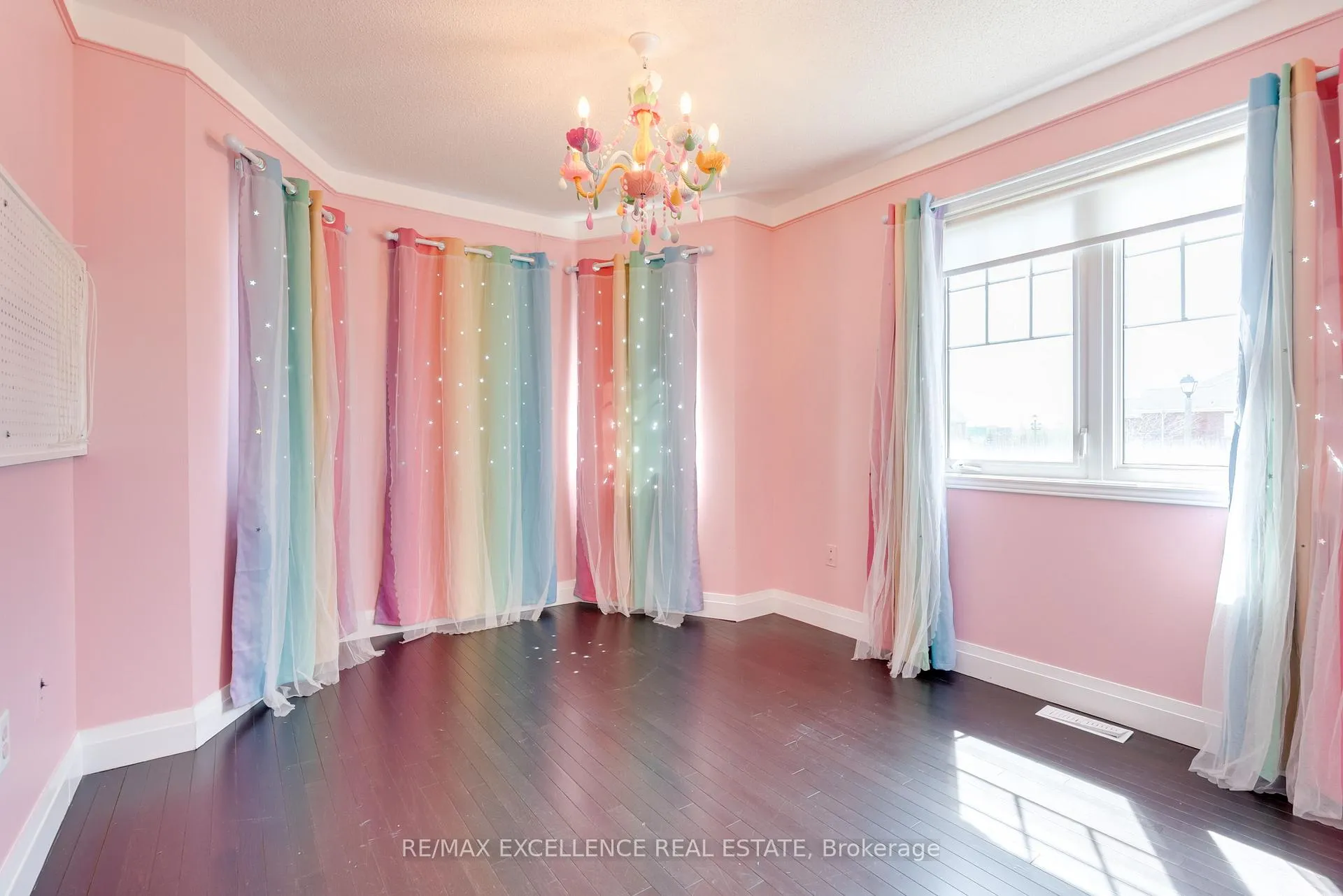 Photo 40 of 18 Davenhill Road, Brampton, Bram East — HOMEH