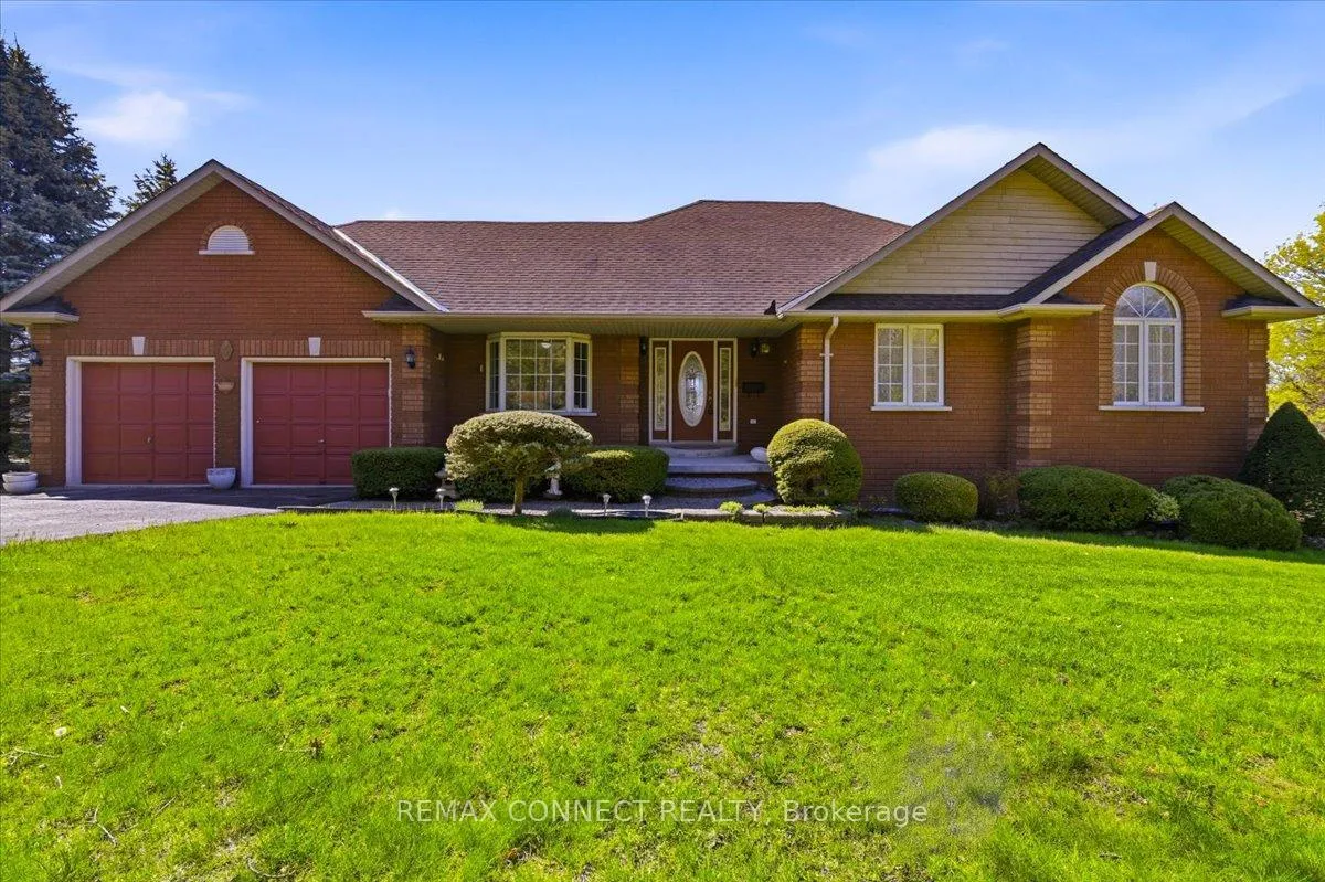 Photo 2 of 4 Sunrise Court, Cobourg — HOMEH