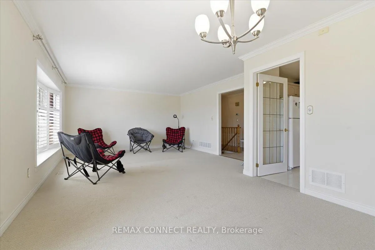 Photo 11 of 4 Sunrise Court, Cobourg — HOMEH