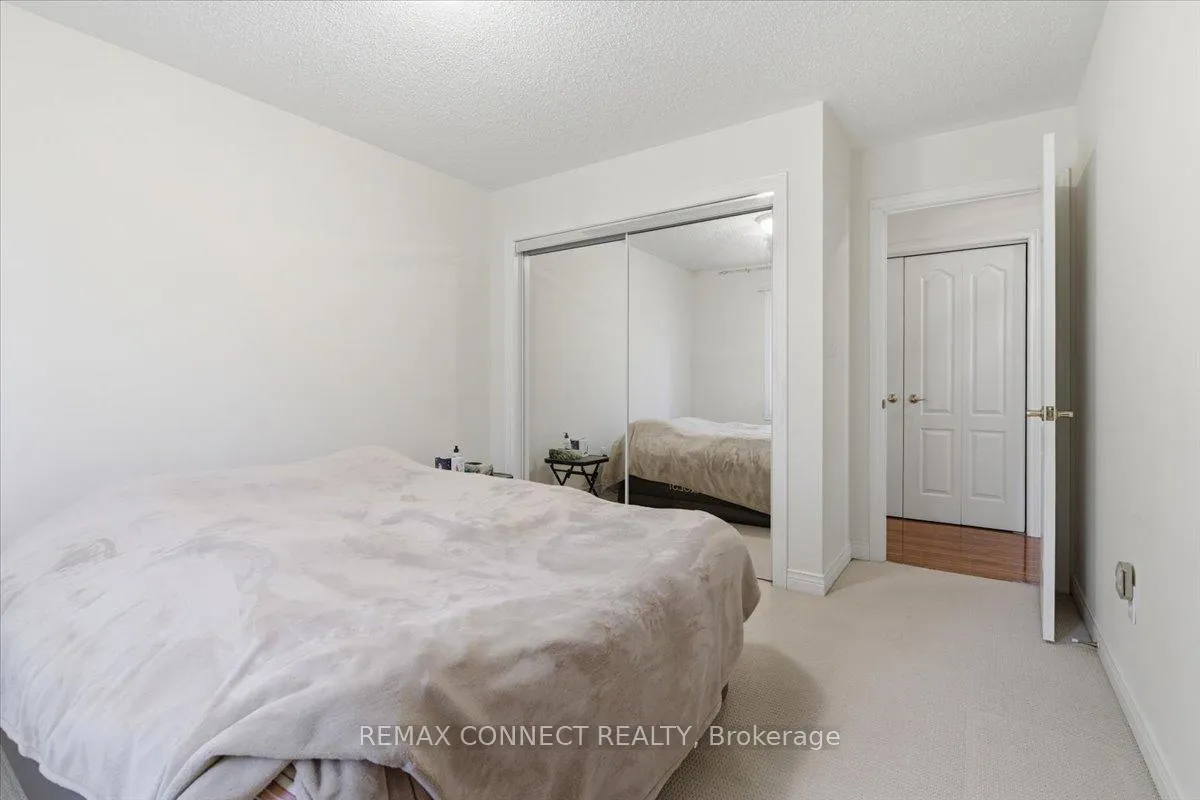 Photo 13 of 4 Sunrise Court, Cobourg — HOMEH