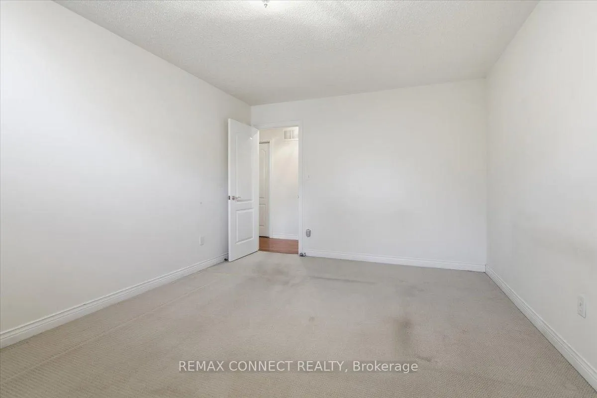 Photo 15 of 4 Sunrise Court, Cobourg — HOMEH