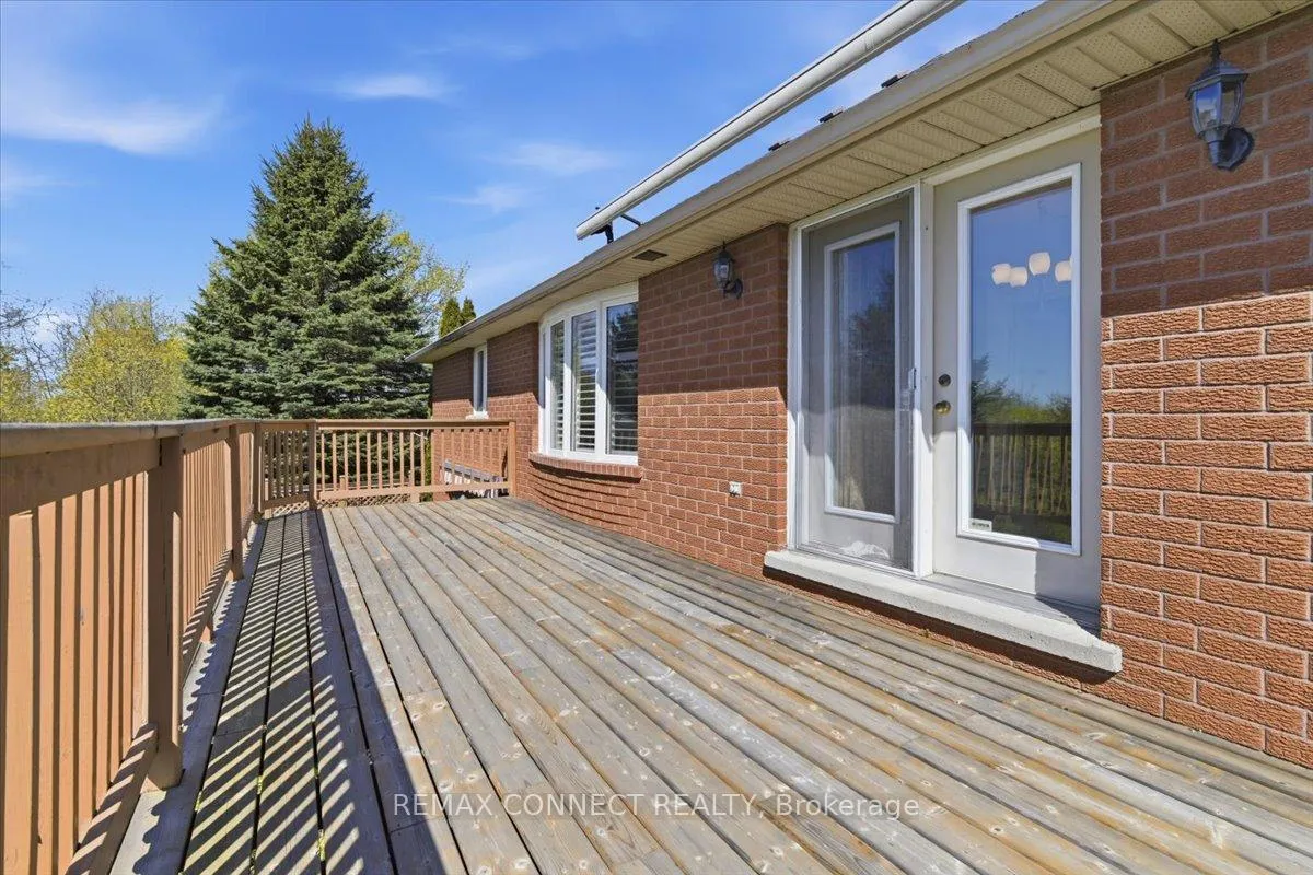 Photo 27 of 4 Sunrise Court, Cobourg — HOMEH