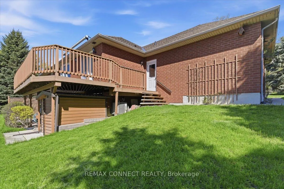 Photo 28 of 4 Sunrise Court, Cobourg — HOMEH