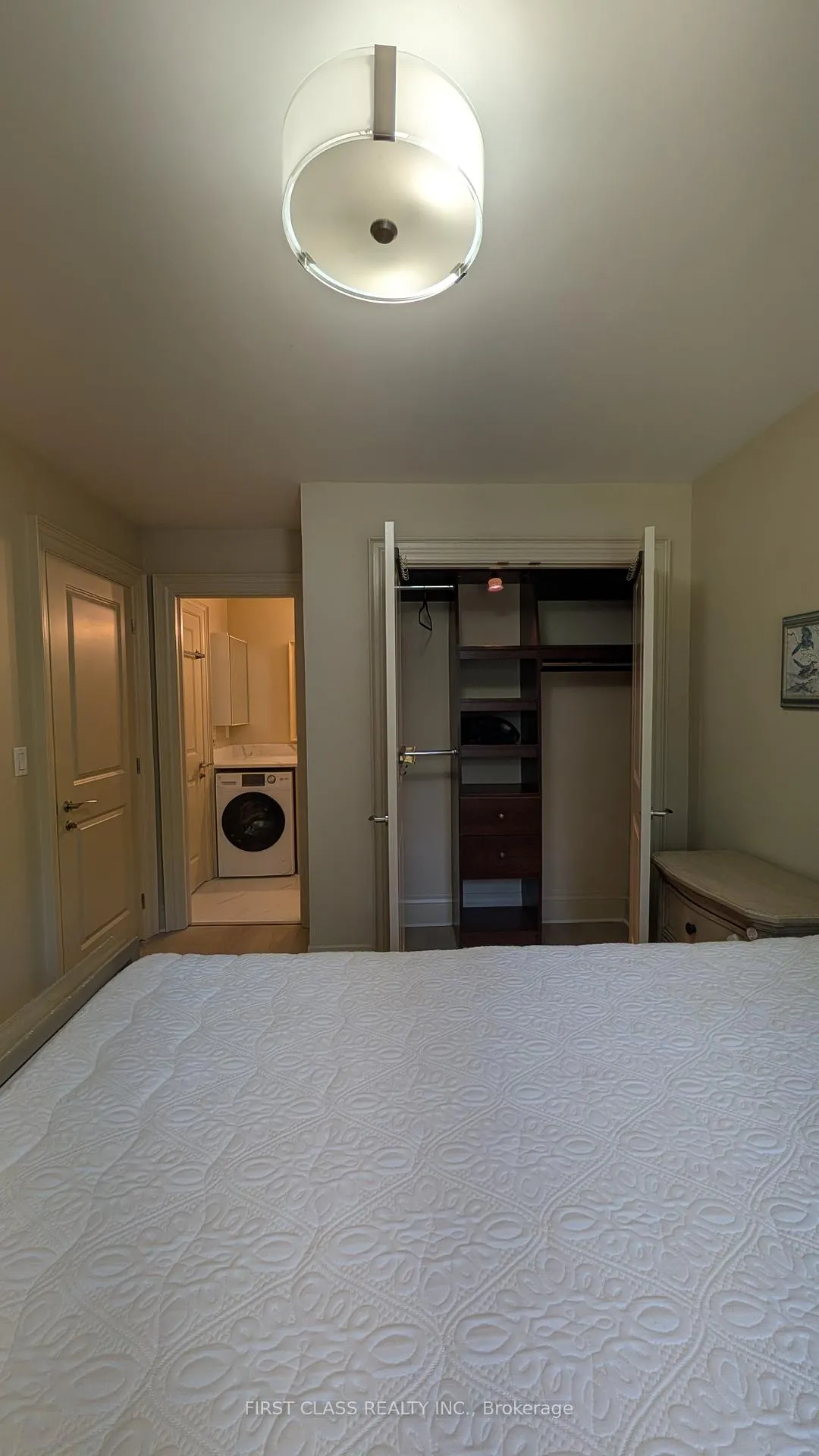 Photo 12 of Unit Main, 424 Roehampton Avenue, Toronto, Mount Pleasant East — HOMEH