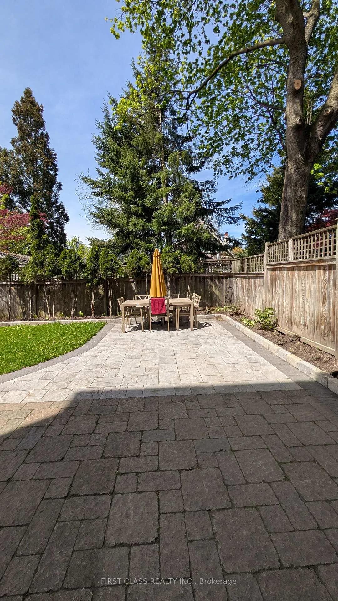 Photo 17 of Unit Main, 424 Roehampton Avenue, Toronto, Mount Pleasant East — HOMEH