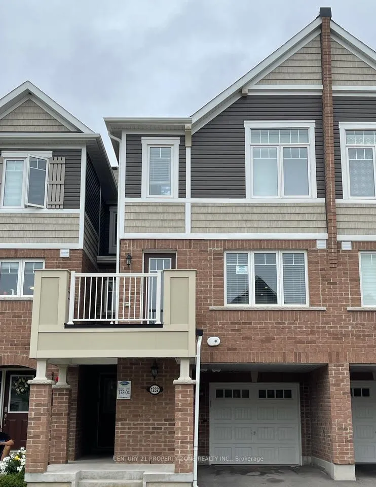 Photo 2 of 1232 Rose Way, Milton, Cobban — HOMEH