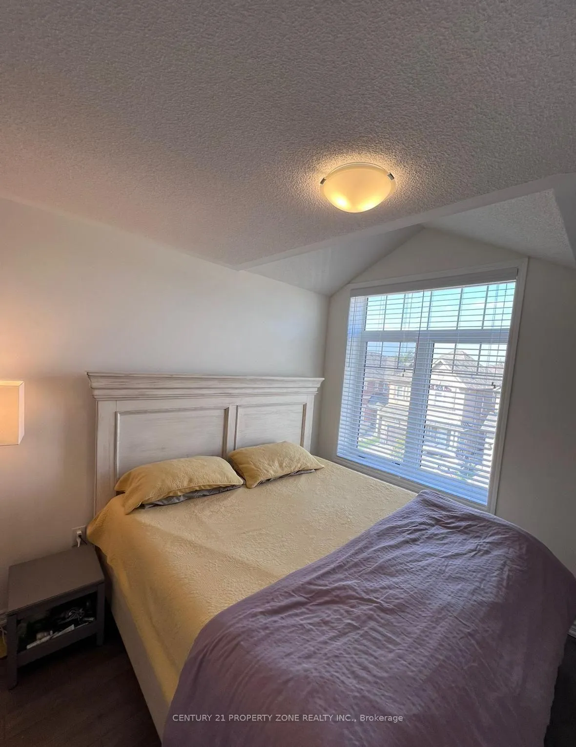 Photo 15 of 1232 Rose Way, Milton, Cobban — HOMEH