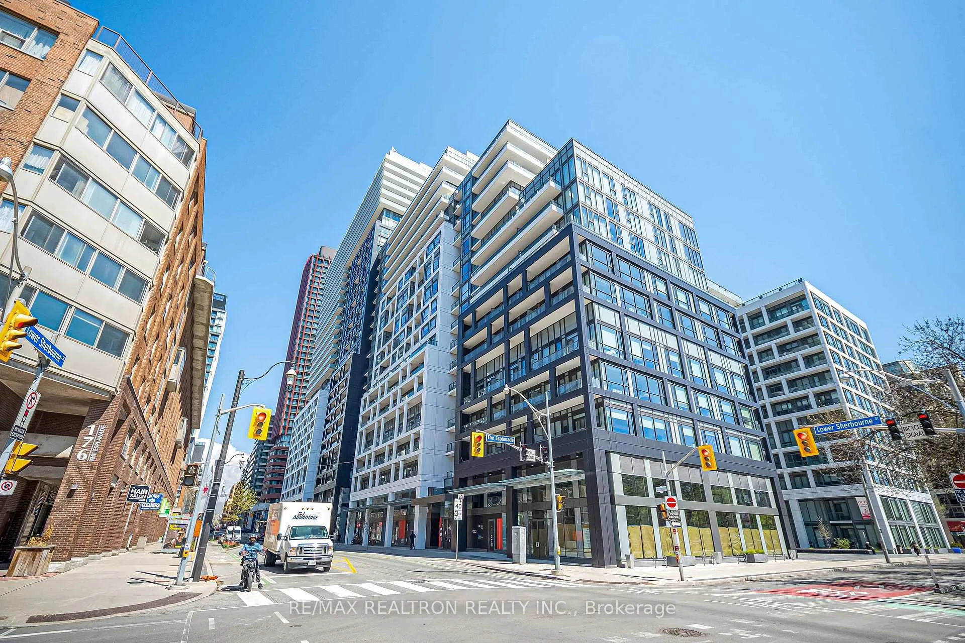 Photo of Unit 1742, 121 Lower Sherbourne Street
