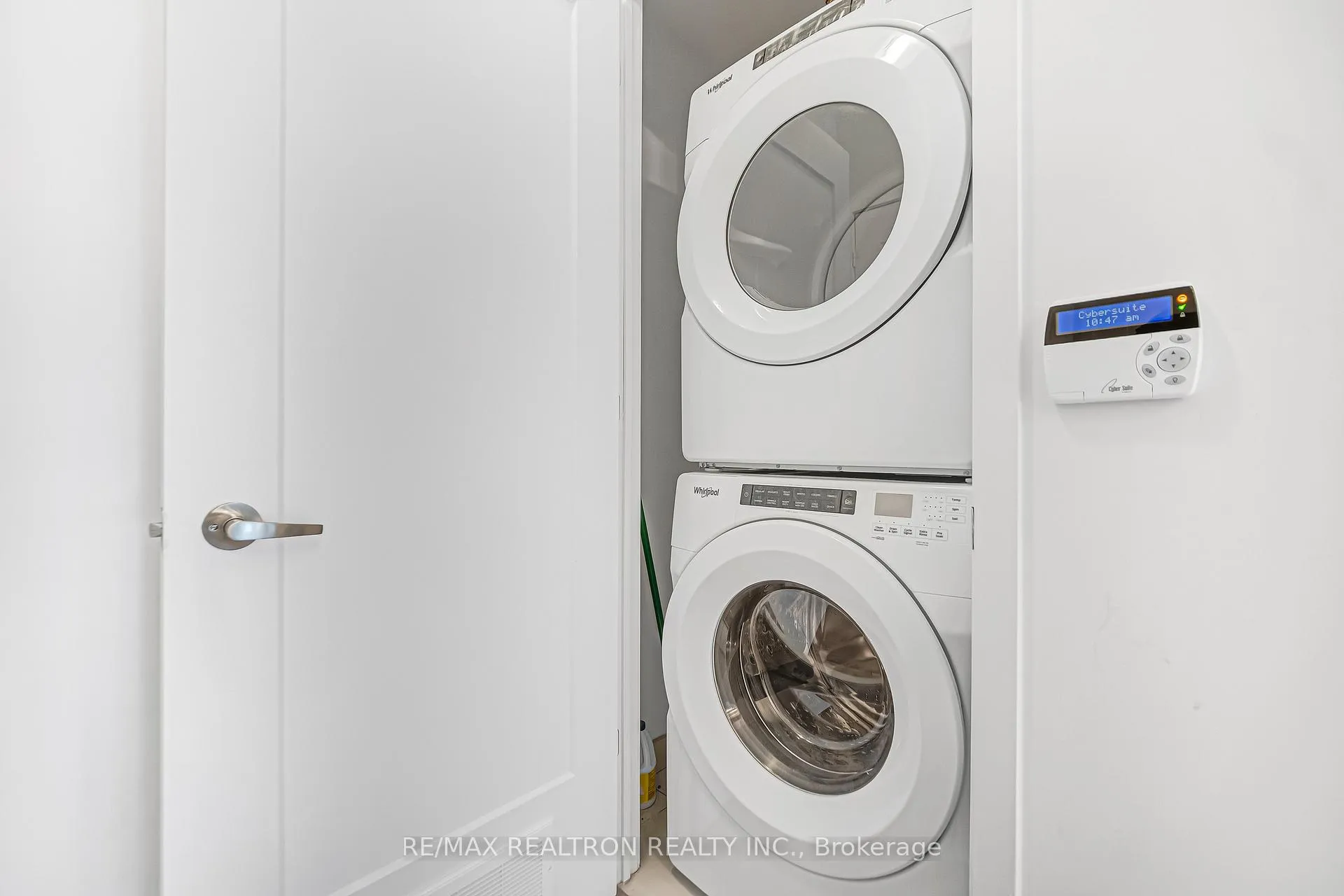 Photo 8 of Unit 1742, 121 Lower Sherbourne Street, Toronto, Waterfront Communities — HOMEH