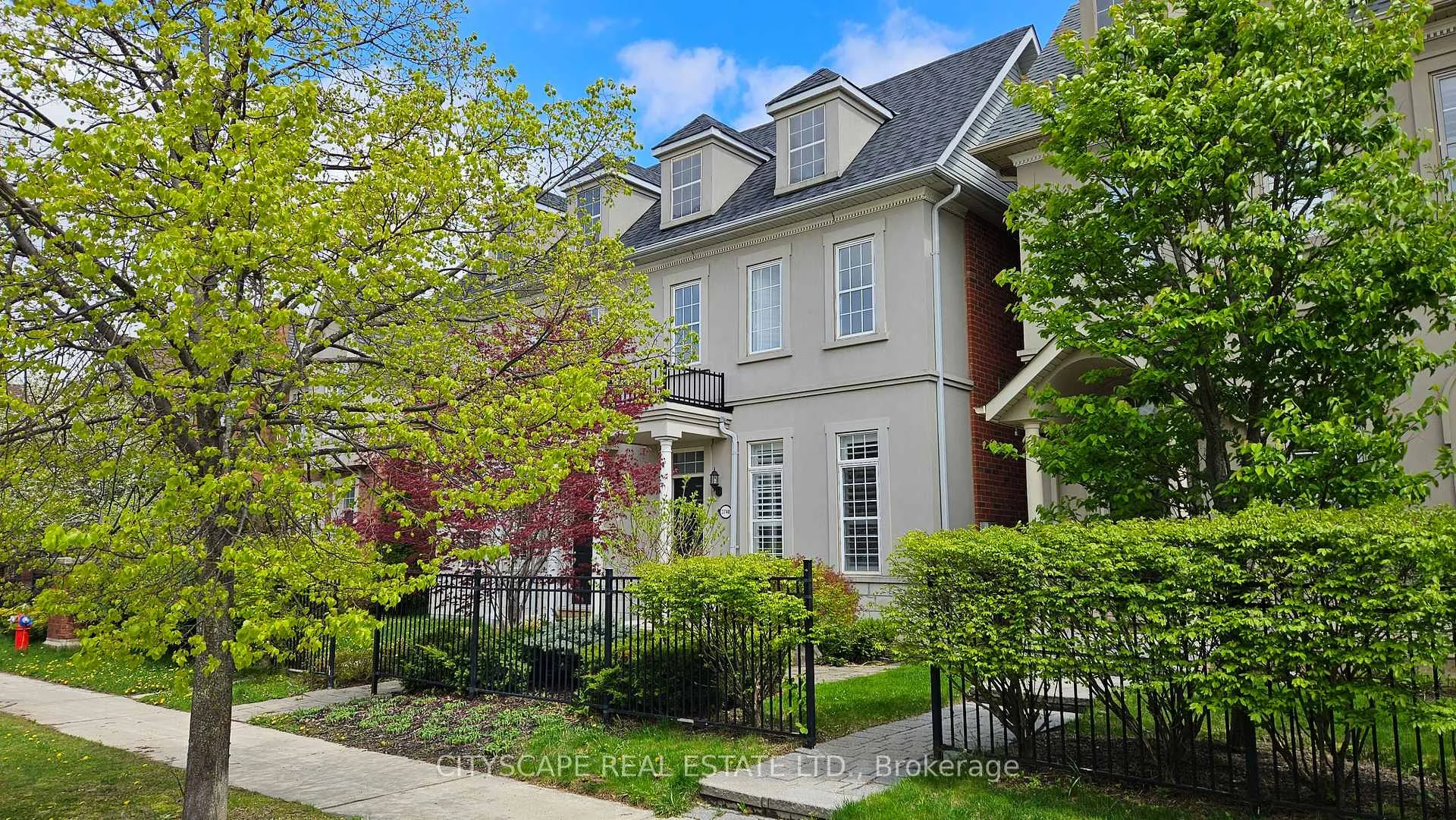 Photo 2 of 3740 Nightstar Drive, Mississauga, Churchill Meadows — HOMEH