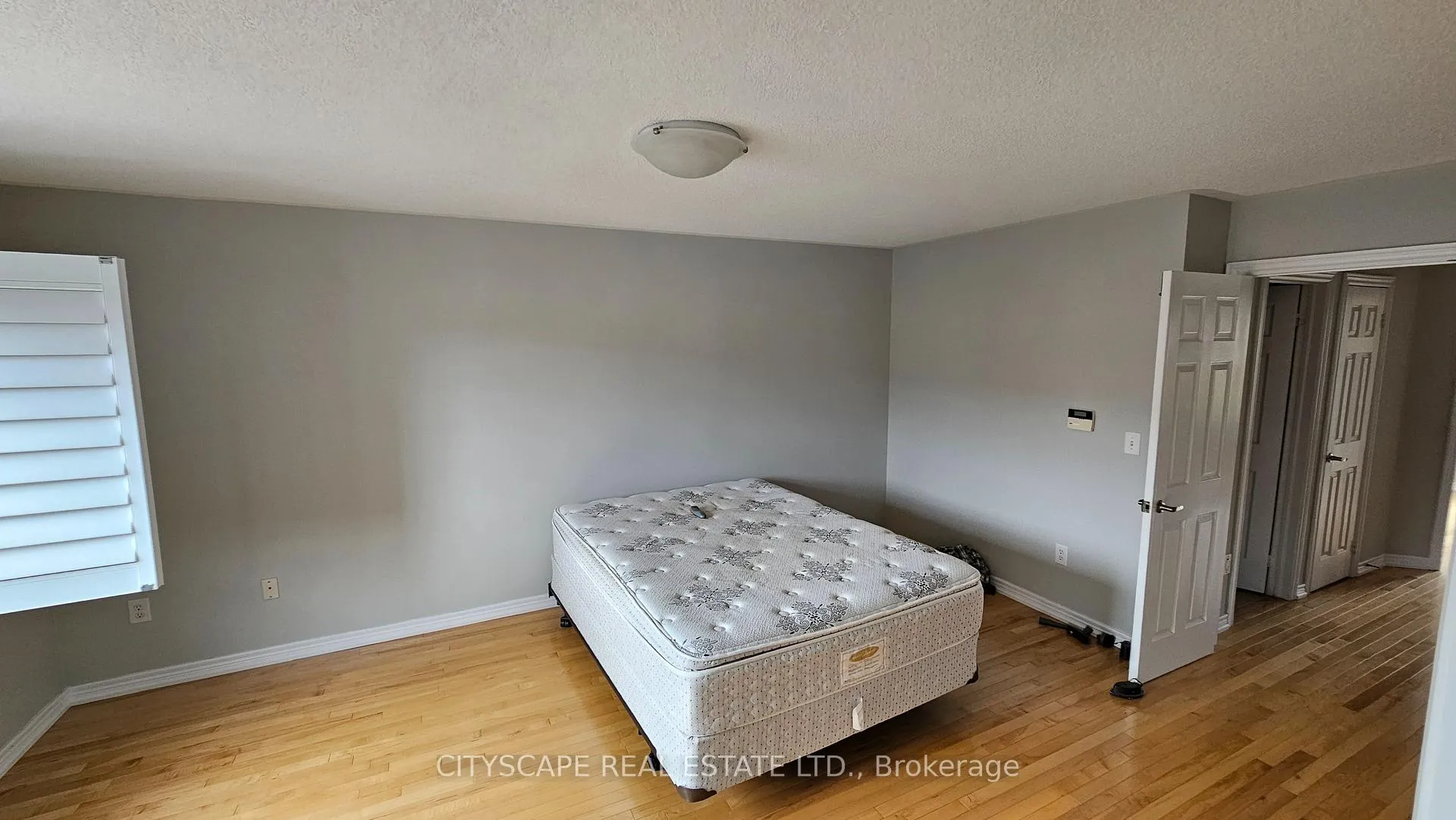 Photo 3 of 3740 Nightstar Drive, Mississauga, Churchill Meadows — HOMEH