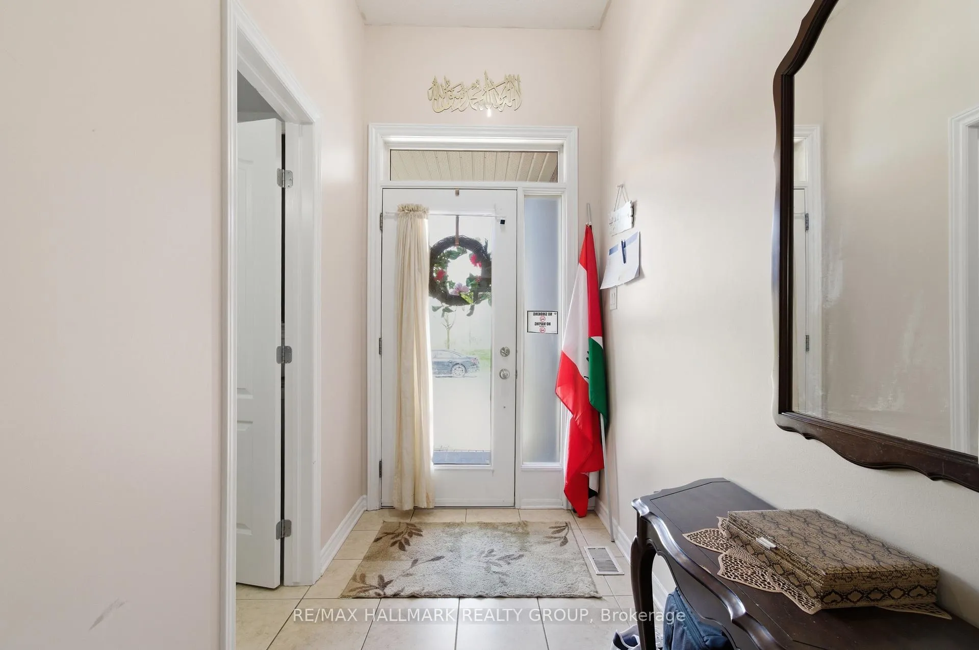 Photo 39 of 728 Cedar Creek Drive, Ottawa, Blossom Park/Kemp Park/Findlay Creek — HOMEH