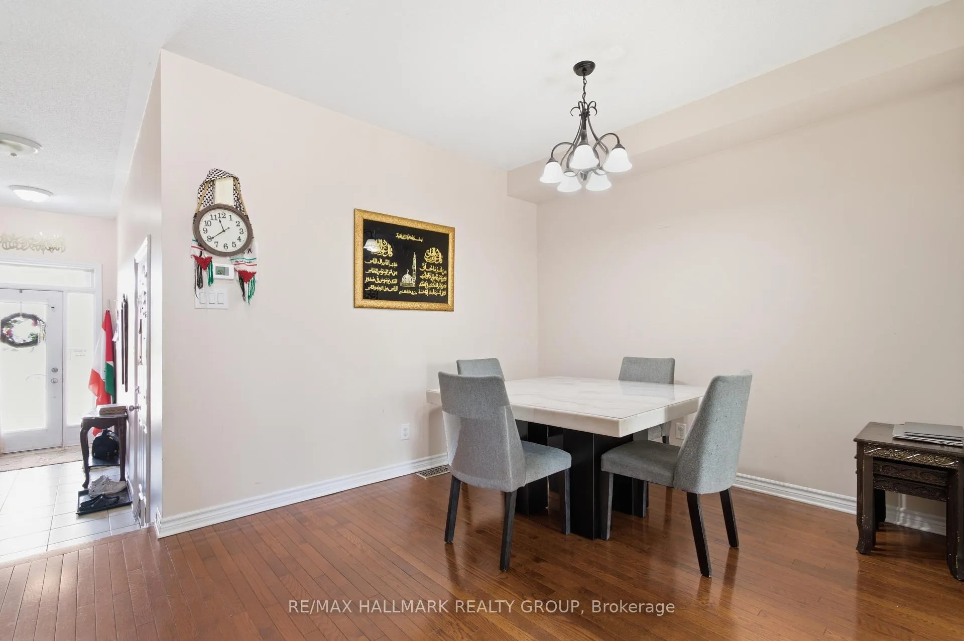 Photo 9 of 728 Cedar Creek Drive, Ottawa, Blossom Park/Kemp Park/Findlay Creek — HOMEH