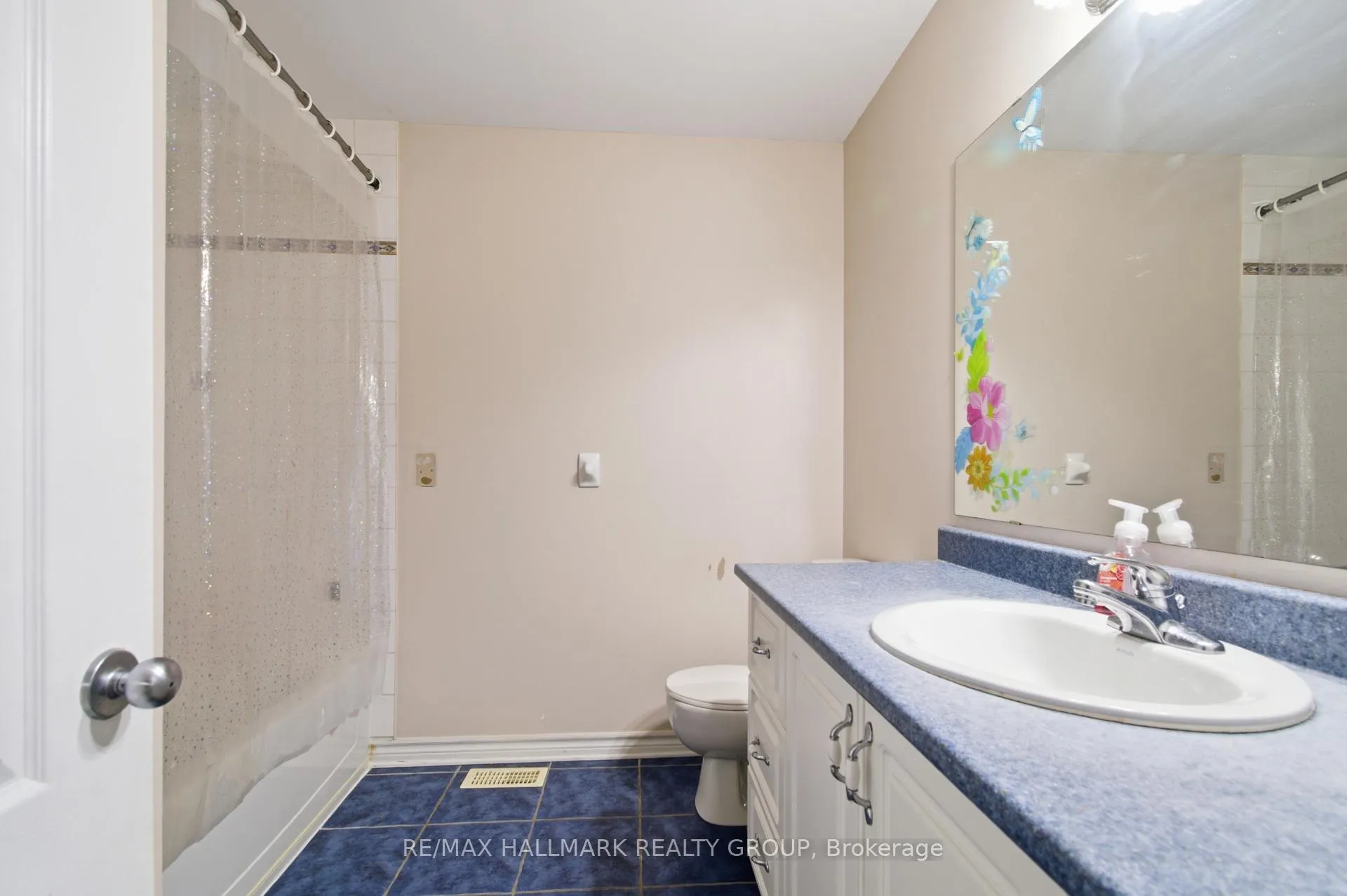 Photo 17 of 728 Cedar Creek Drive, Ottawa, Blossom Park/Kemp Park/Findlay Creek — HOMEH
