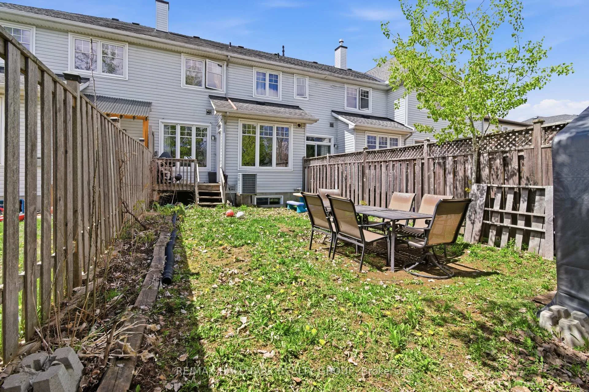 Photo 29 of 728 Cedar Creek Drive, Ottawa, Blossom Park/Kemp Park/Findlay Creek — HOMEH