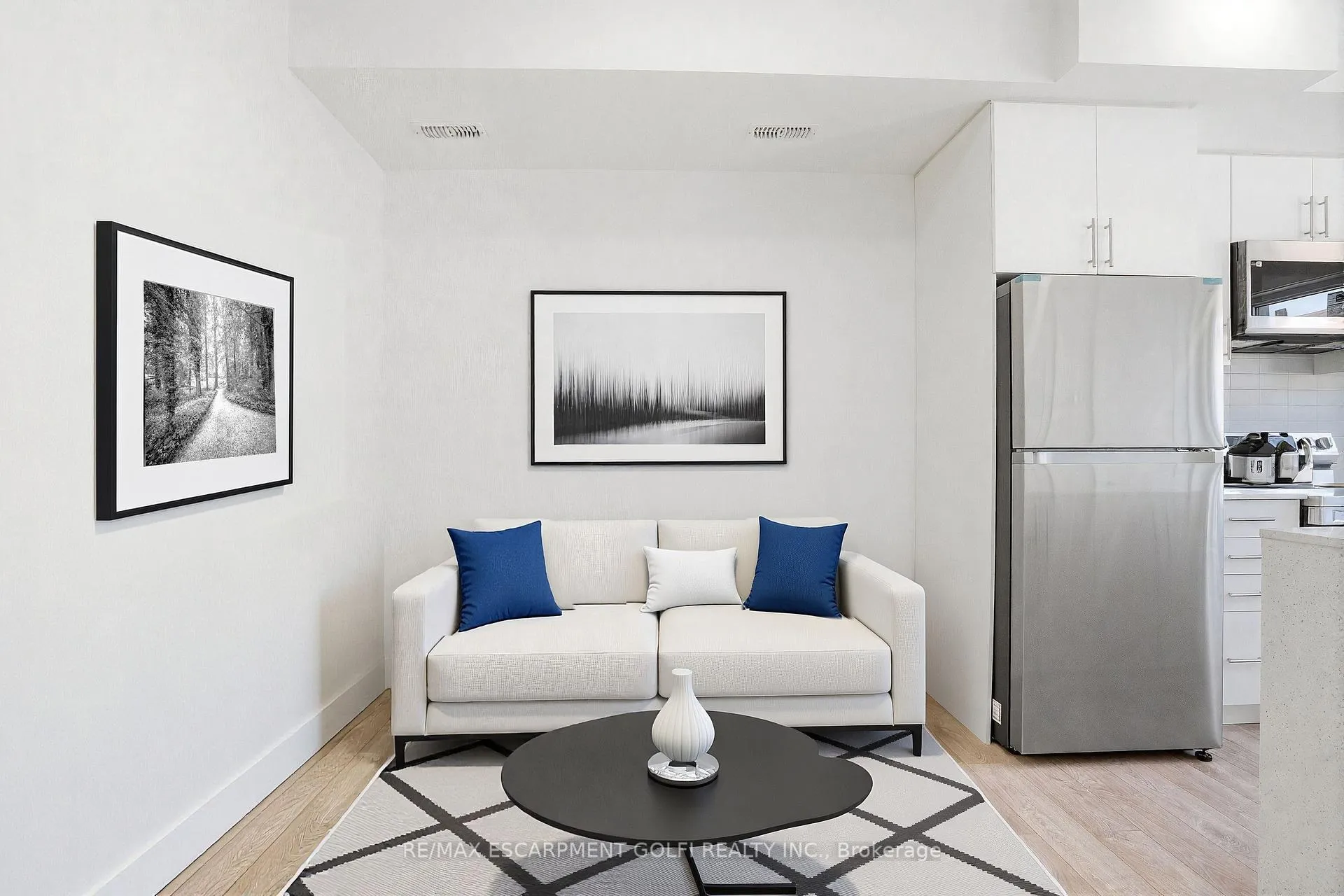 Photo 7 of Unit 317, 6638 Mcleod Road, Niagara Falls, Oldfield — HOMEH