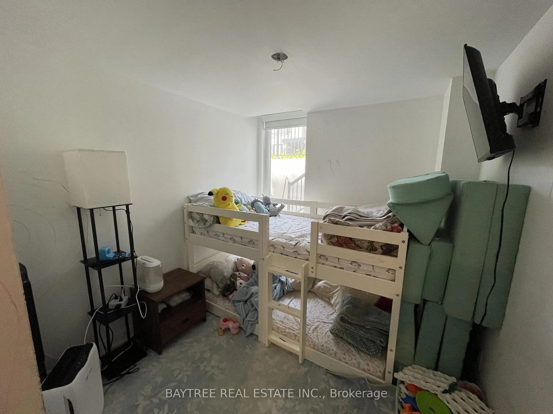 Photo 8 of Unit TH21, 40 Ed Clark Gardens, Toronto, Weston-Pellam Park — HOMEH