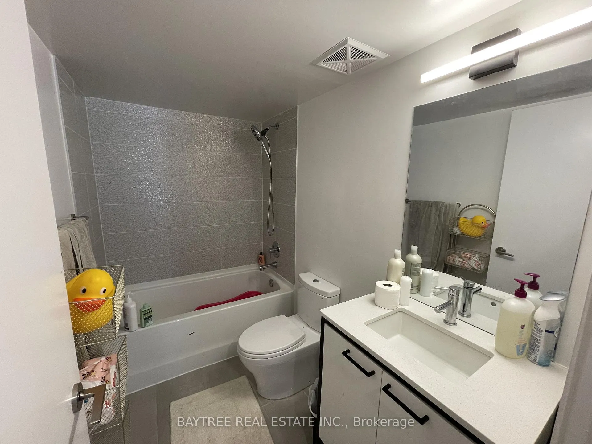 Photo 13 of Unit TH21, 40 Ed Clark Gardens, Toronto, Weston-Pellam Park — HOMEH