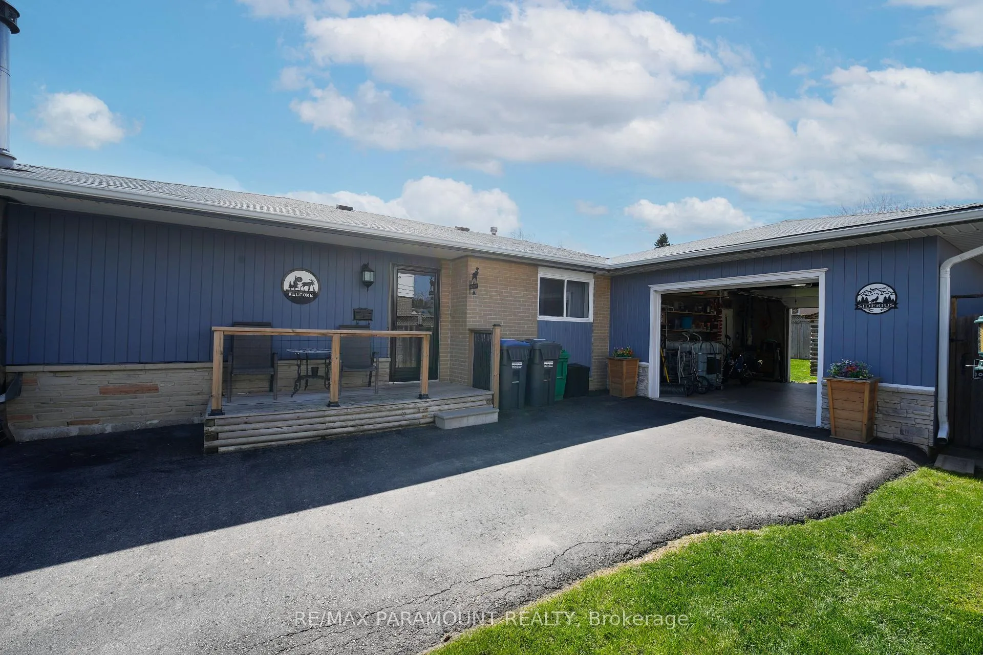 Photo 4 of 202 Archdekin Drive, Brampton, Madoc — HOMEH