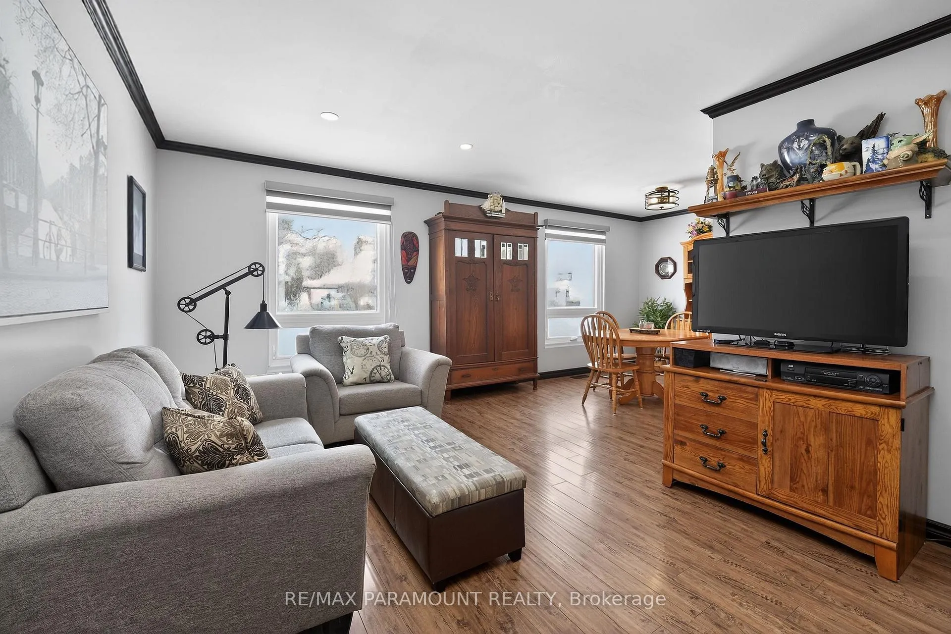 Photo 11 of 202 Archdekin Drive, Brampton, Madoc — HOMEH