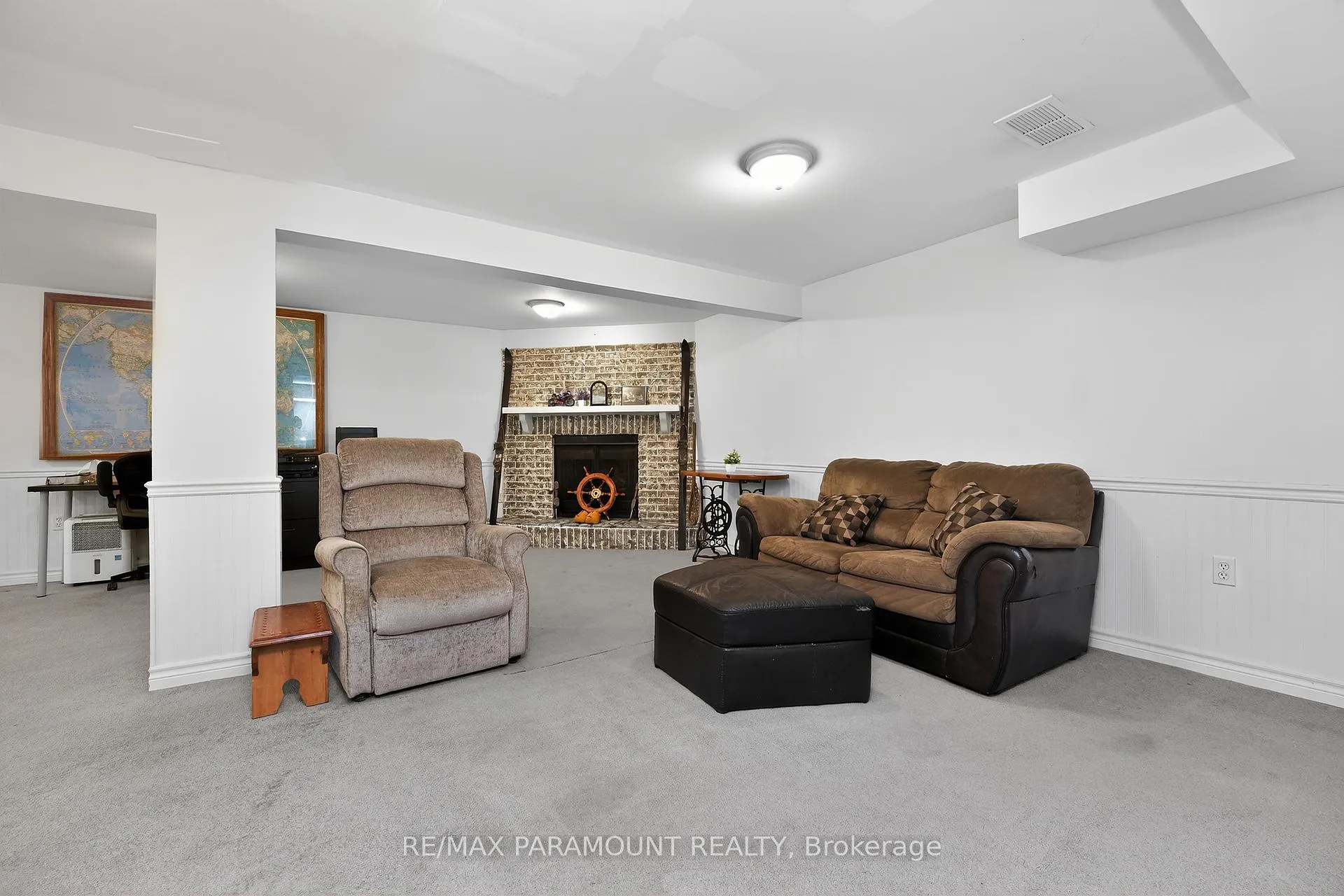 Photo 32 of 202 Archdekin Drive, Brampton, Madoc — HOMEH
