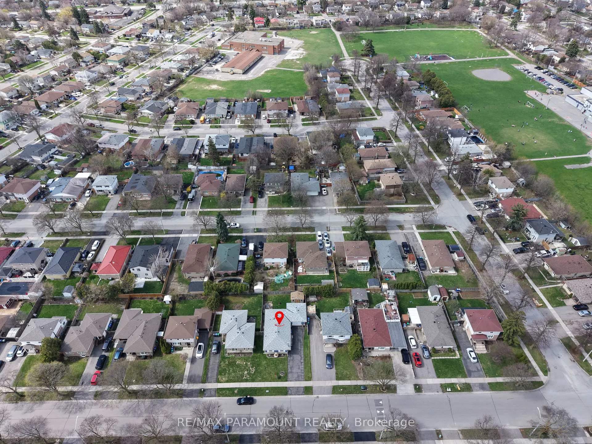 Photo 48 of 202 Archdekin Drive, Brampton, Madoc — HOMEH