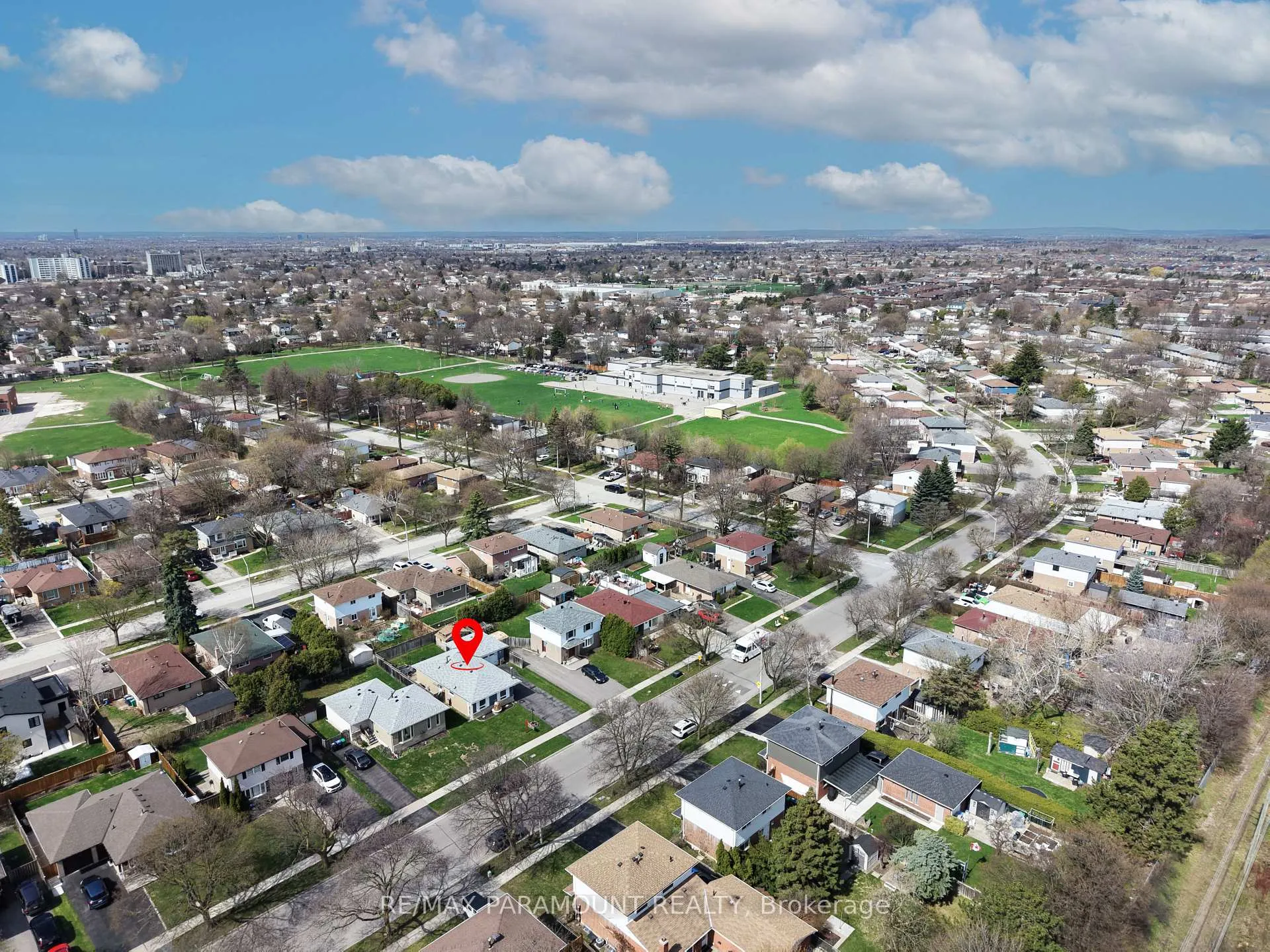 Photo 51 of 202 Archdekin Drive, Brampton, Madoc — HOMEH