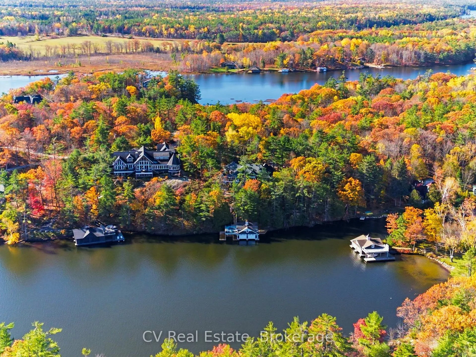 Photo 7 of 1060 S Sunset Bay Rd, Gravenhurst, Muskoka (S) — HOMEH