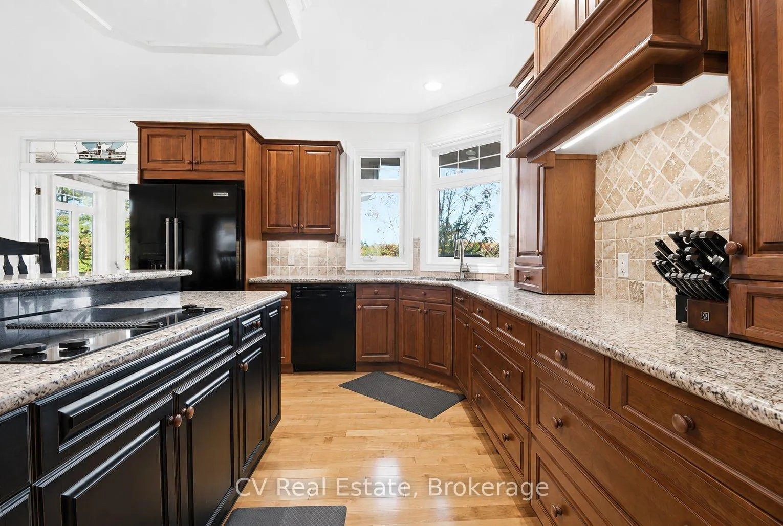 Photo 23 of 1060 S Sunset Bay Rd, Gravenhurst, Muskoka (S) — HOMEH
