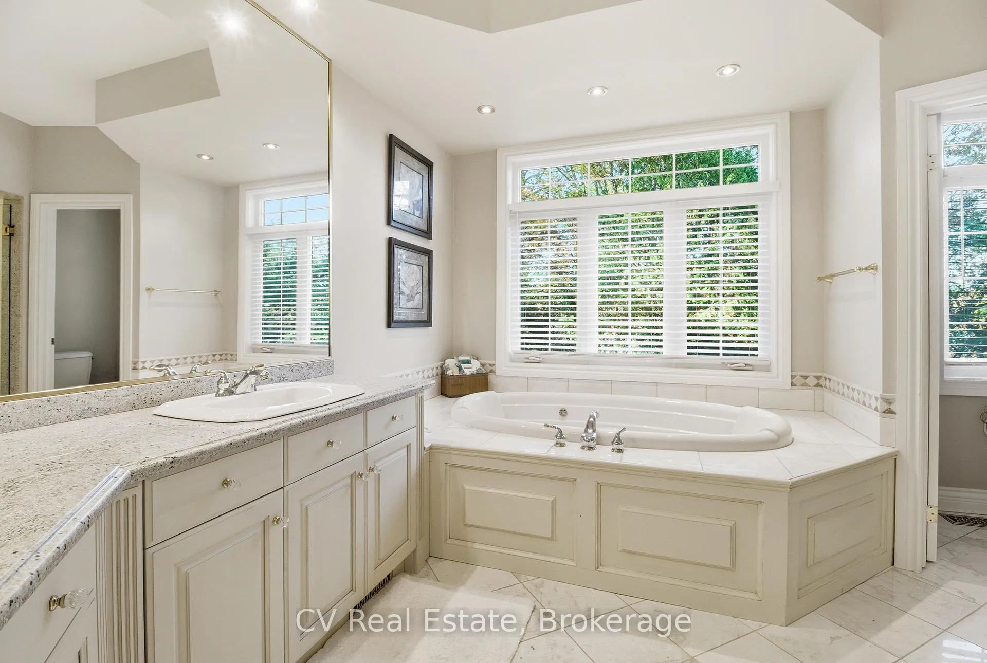 Photo 29 of 1060 S Sunset Bay Rd, Gravenhurst, Muskoka (S) — HOMEH