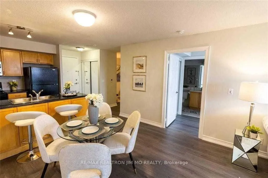 Photo 6 of Unit 1221, 33 Cox Boulevard, Markham, Unionville — HOMEH