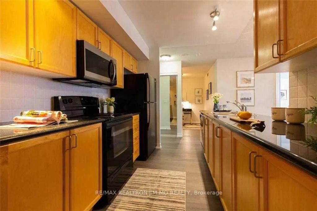 Photo 7 of Unit 1221, 33 Cox Boulevard, Markham, Unionville — HOMEH