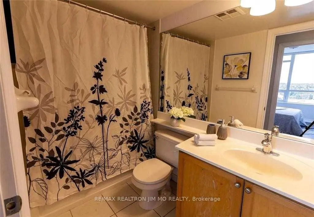 Photo 12 of Unit 1221, 33 Cox Boulevard, Markham, Unionville — HOMEH