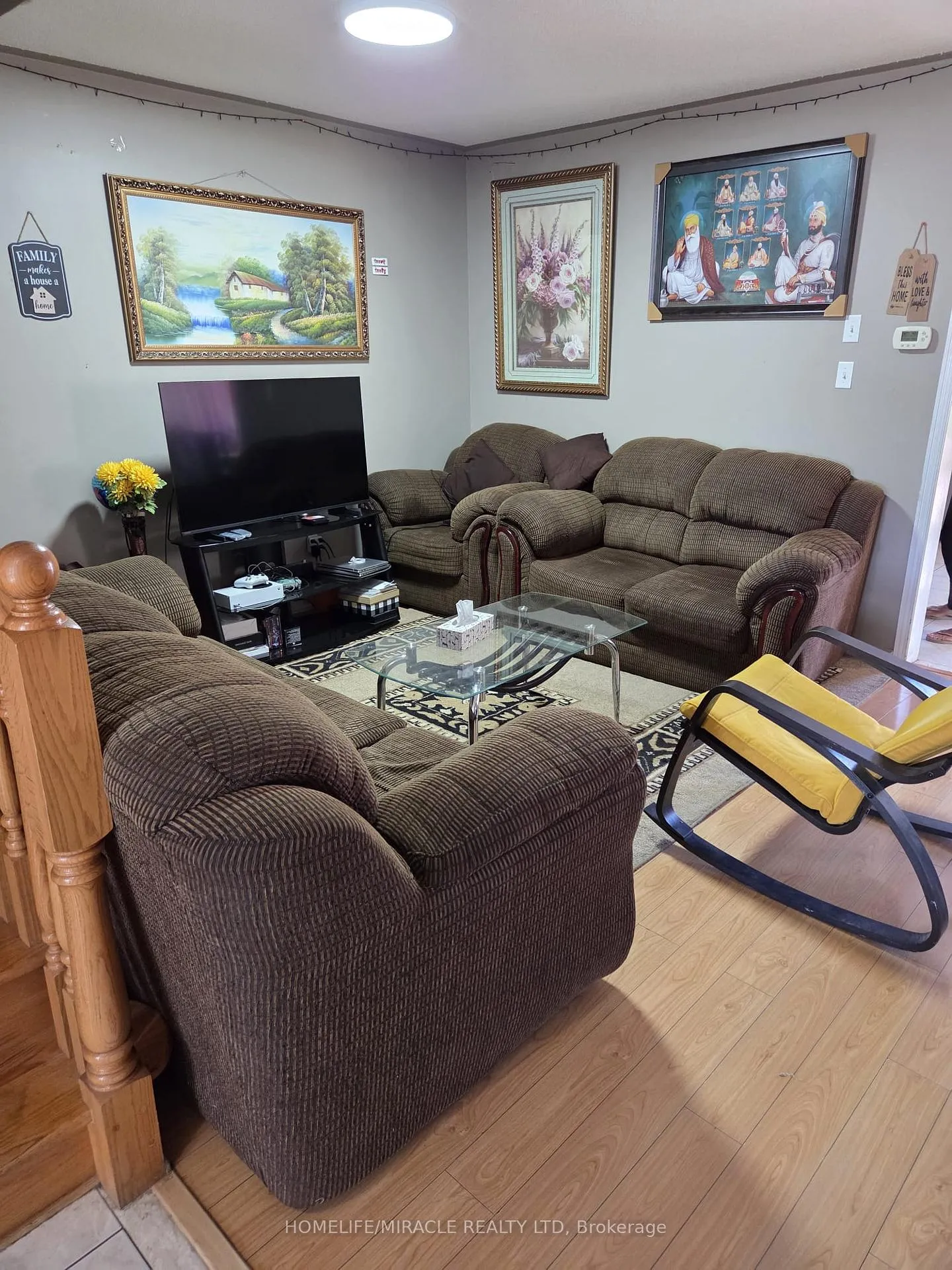 Photo 2 of 62 Skylar Circle, Brampton, Bram East — HOMEH