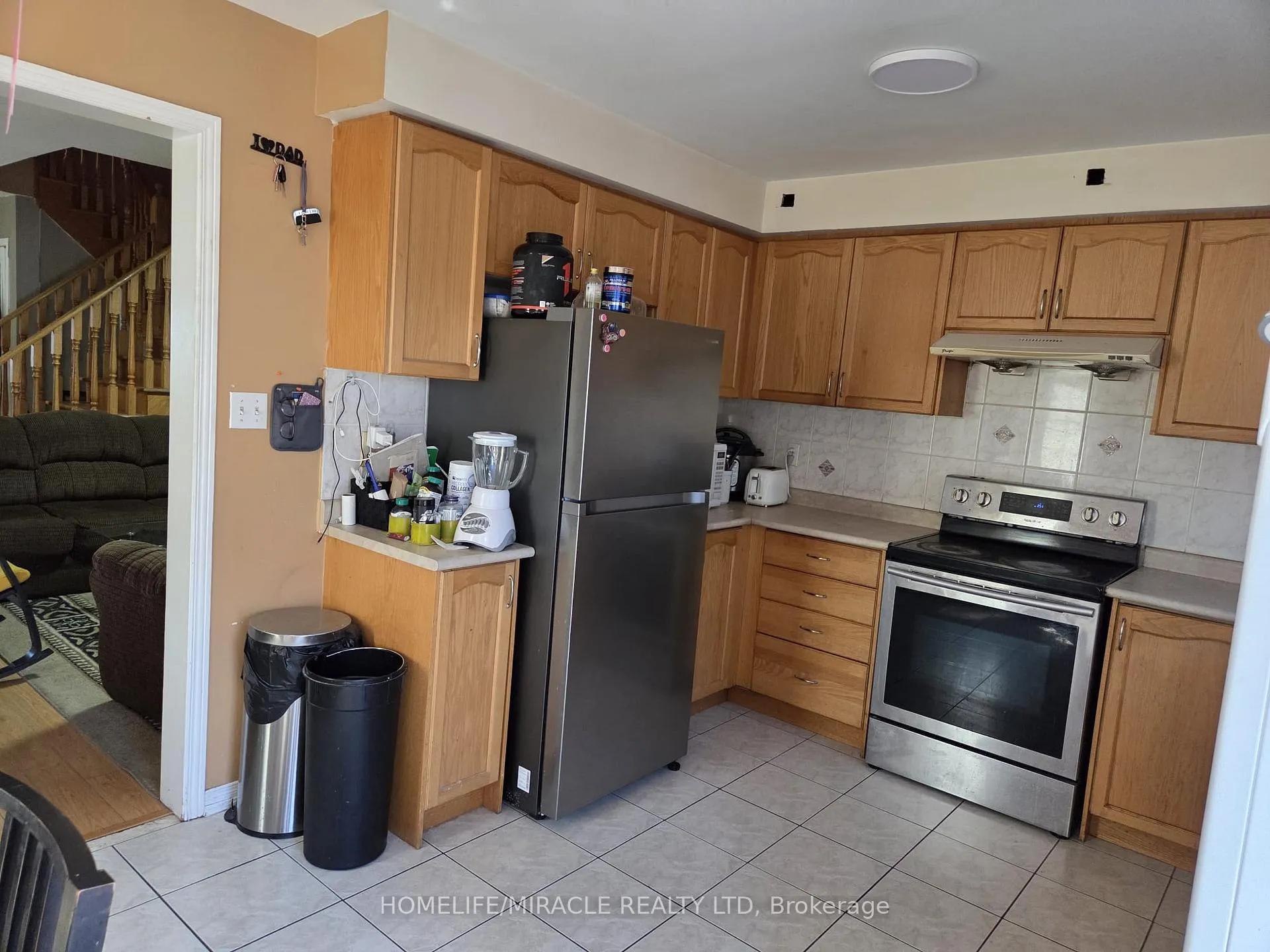 Photo 3 of 62 Skylar Circle, Brampton, Bram East — HOMEH