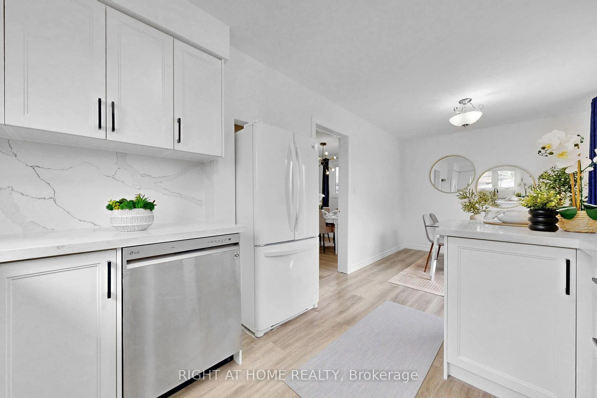 Photo 14 of 343 Fairlawn Street, Oshawa, McLaughlin — HOMEH