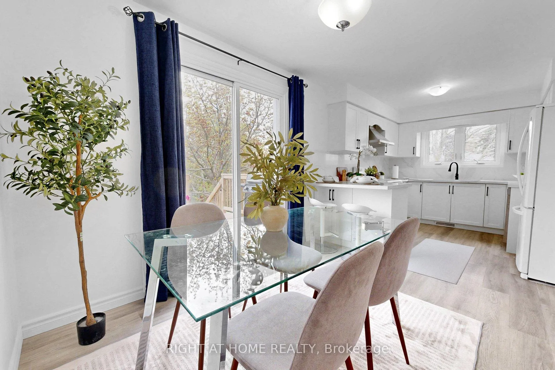 Photo 16 of 343 Fairlawn Street, Oshawa, McLaughlin — HOMEH
