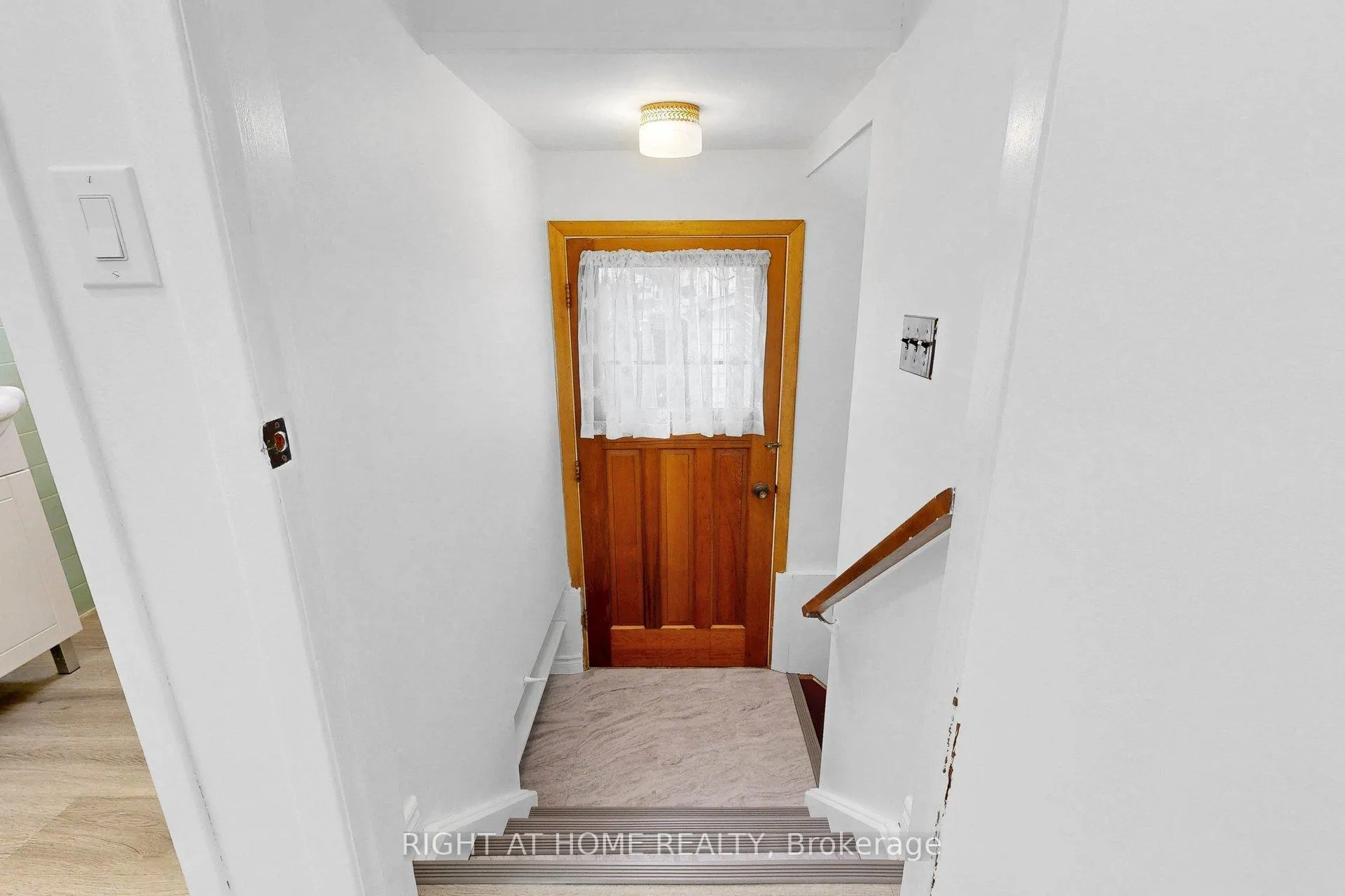 Photo 35 of 343 Fairlawn Street, Oshawa, McLaughlin — HOMEH