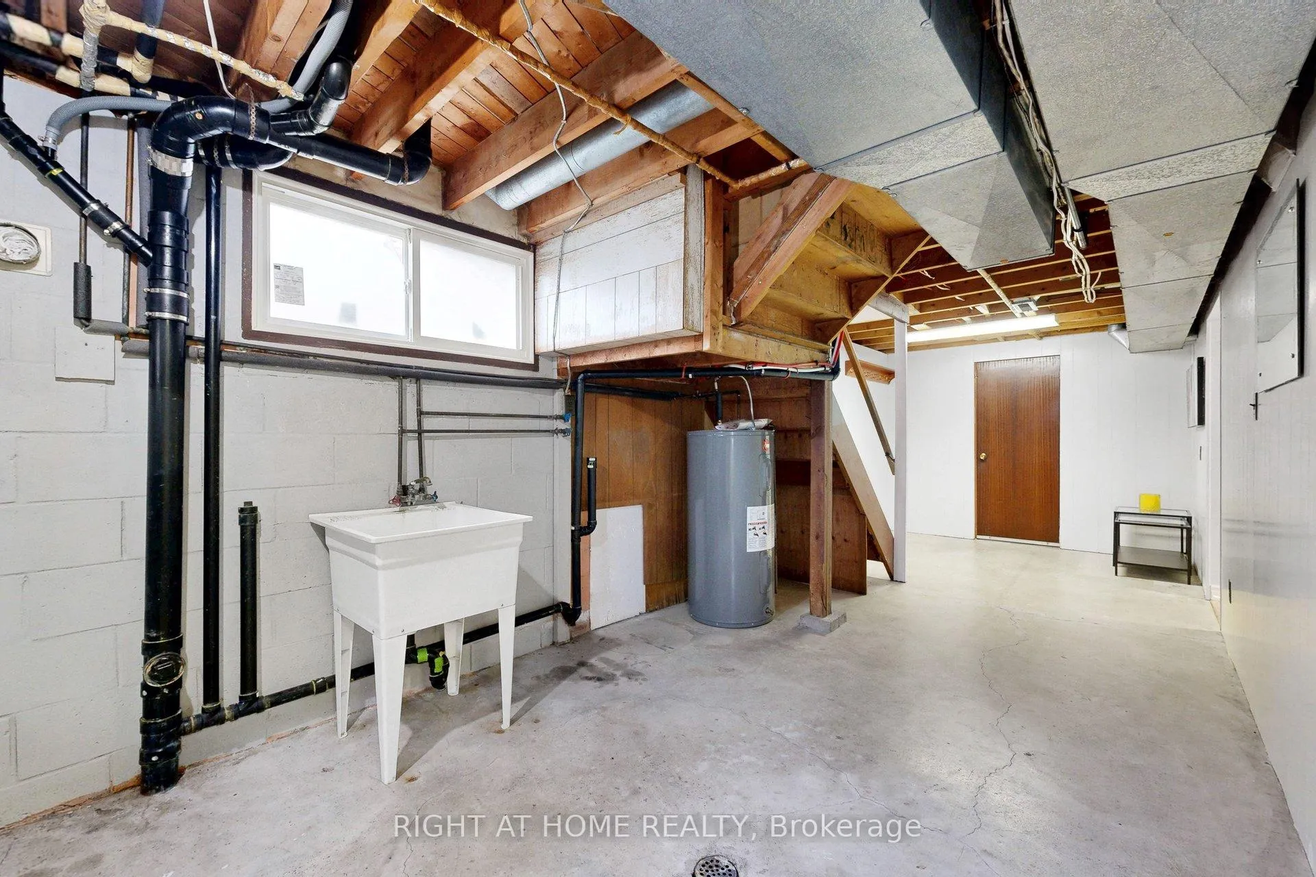 Photo 38 of 343 Fairlawn Street, Oshawa, McLaughlin — HOMEH